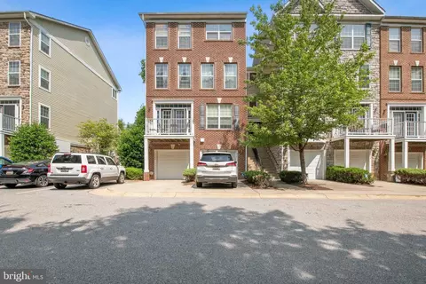 3549 Carriage Walk Ln #73H, Laurel, MD 20724