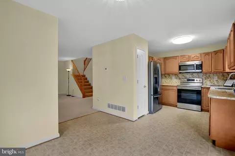 659 211th St, Pasadena, MD 21122 photo 15