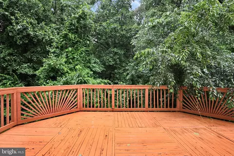 659 211th St, Pasadena, MD 21122 photo 38