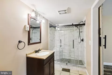 322 Beach Dr, Annapolis, MD 21403 photo 53