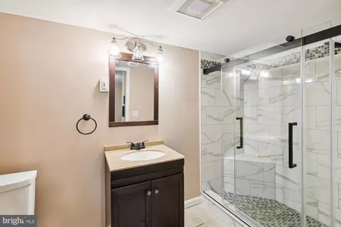 322 Beach Dr, Annapolis, MD 21403 photo 52