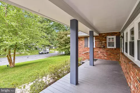 322 Beach Dr, Annapolis, MD 21403 photo 5