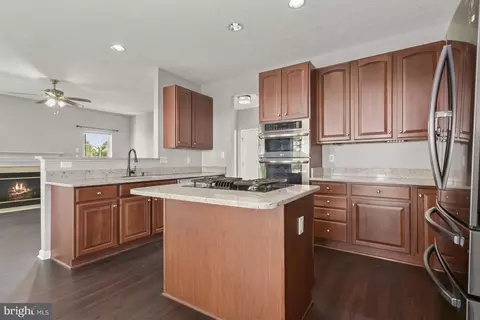 1704 Maco Dr, Hanover, MD 21076 photo 4