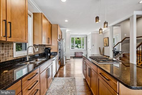 1222 Meadow View Rd, Pasadena, MD 21122 photo 15