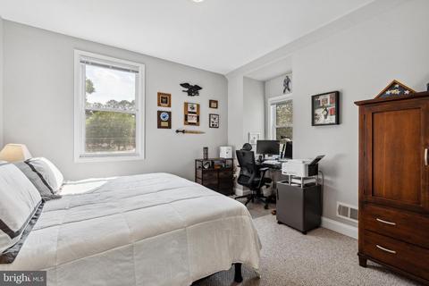 1222 Meadow View Rd, Pasadena, MD 21122 photo 56