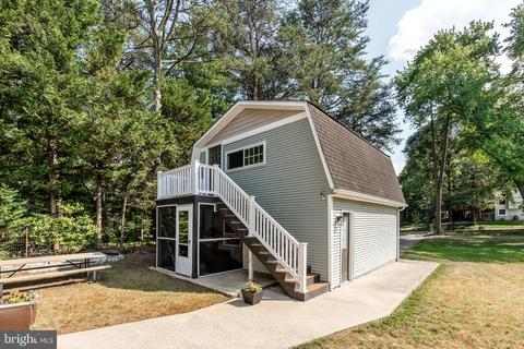 1222 Meadow View Rd, Pasadena, MD 21122 photo 7