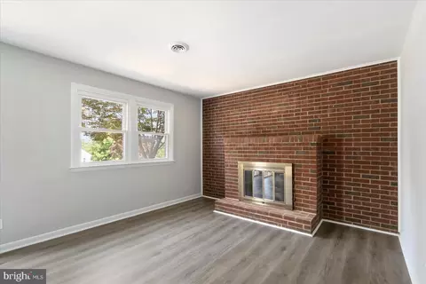 319 Stevens Ave, Arnold, MD 21012 photo 4