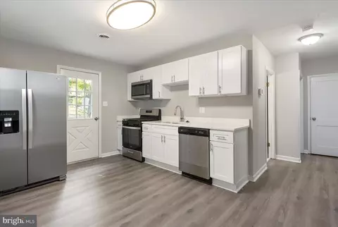 319 Stevens Ave, Arnold, MD 21012 photo 10