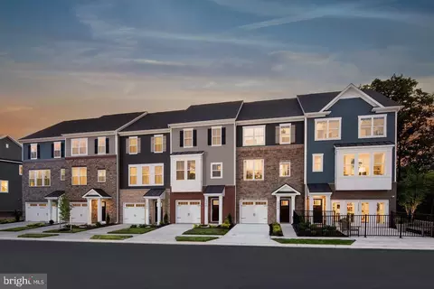 1615 Aster Ln, Hanover, MD 21076 photo 2