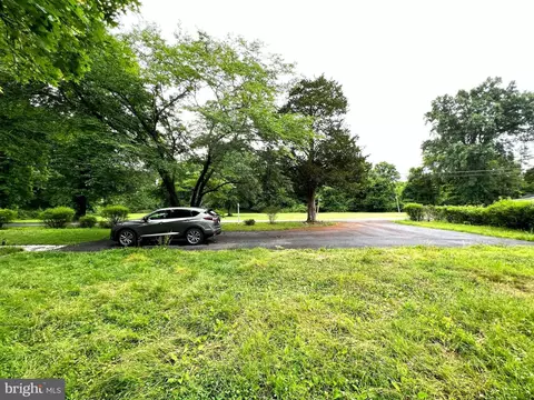Exterior - 1229 Wrighton Rd, Lothian, MD 20711 photo 5 of 6