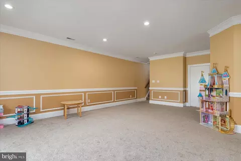 8461 Main Ave, Pasadena, MD 21122 photo 21
