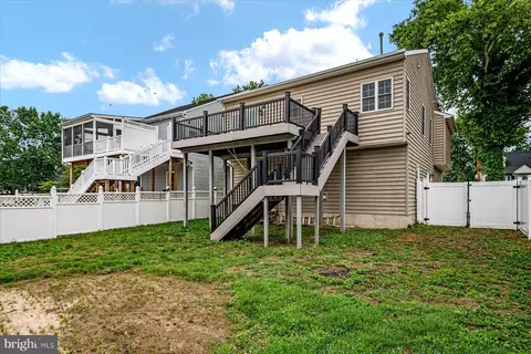 8461 Main Ave, Pasadena, MD 21122 photo 30