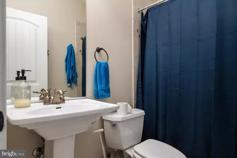 8461 Main Ave, Pasadena, MD 21122 photo 18
