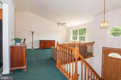 7797 Catherine Ave, Pasadena, MD 21122 photo 6
