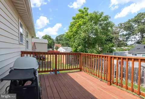 7797 Catherine Ave, Pasadena, MD 21122 photo 30