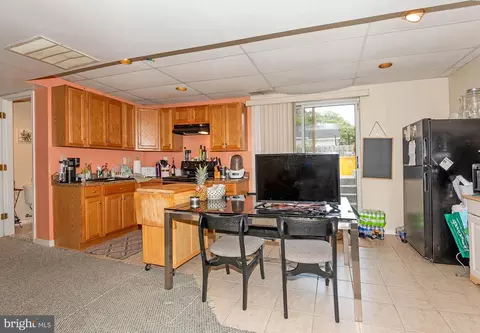 7797 Catherine Ave, Pasadena, MD 21122 photo 20