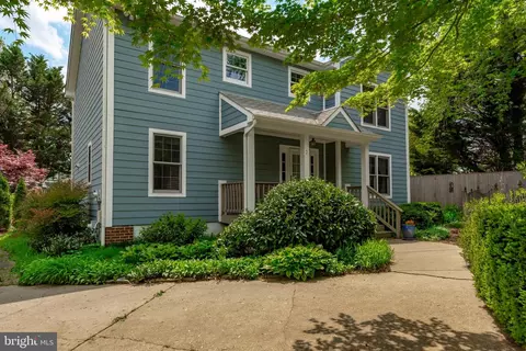 2 Kimber Ridge Ct, Annapolis, MD 21403