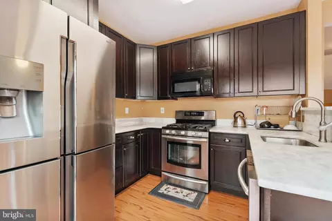 116 Rabbit Chase Dr, Laurel, MD 20724 photo 3