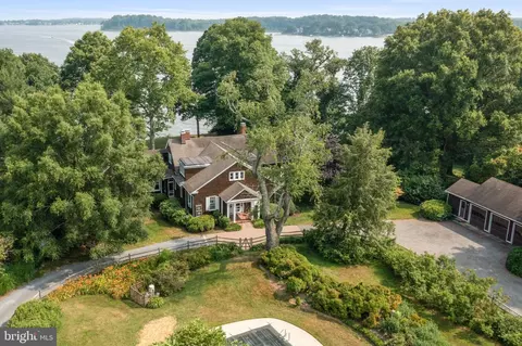 3359 Harness Creek Rd, Annapolis, MD 21403