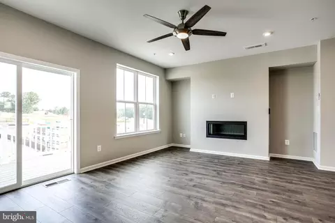 1614 Aster Ln, Hanover, MD 21076 photo 6