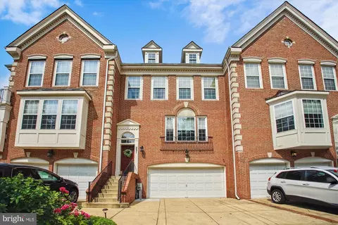 231 Galewood Dr, Edgewater, MD 21037