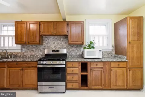 120 Lakeview Ave, Edgewater, MD 21037 photo 6