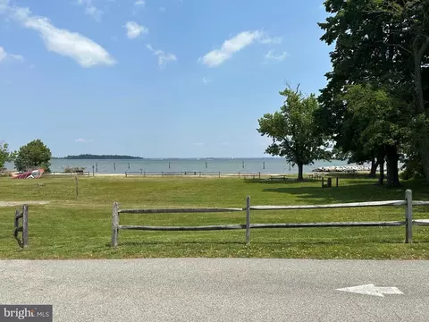 120 Lakeview Ave, Edgewater, MD 21037 photo 27