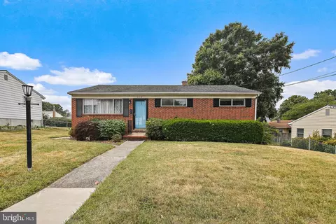 106 Condon Ave, Glen Burnie, MD 21061