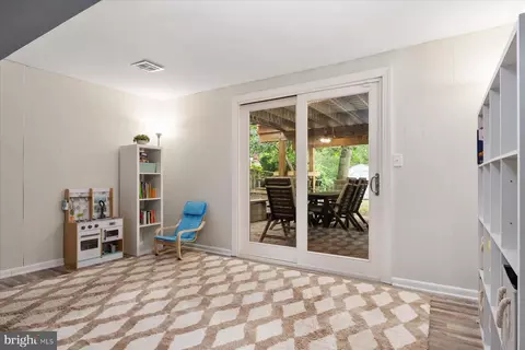 1161 Summit Dr, Annapolis, MD 21409 photo 23