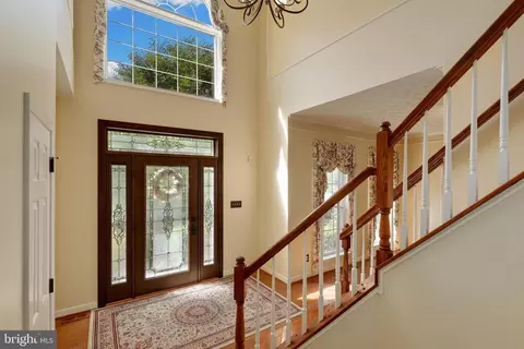 3012 Marsh Crossing Dr, Laurel, MD 20724 photo 4