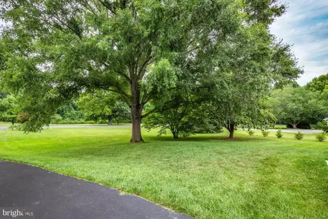 925 Decesaris Dr, Lothian, MD 20711 photo 40