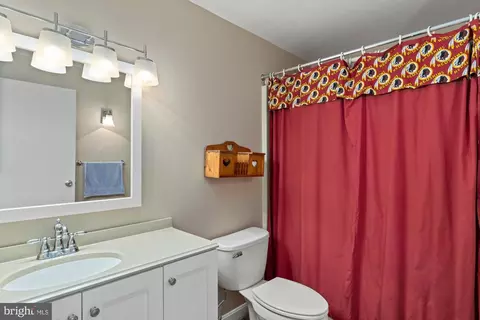 925 Decesaris Dr, Lothian, MD 20711 photo 37