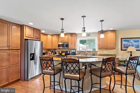 925 Decesaris Dr, Lothian, MD 20711 photo 8