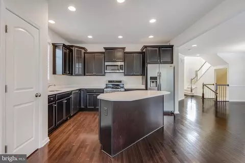 8121 Ridgely Loop, Severn, MD 21144 photo 9