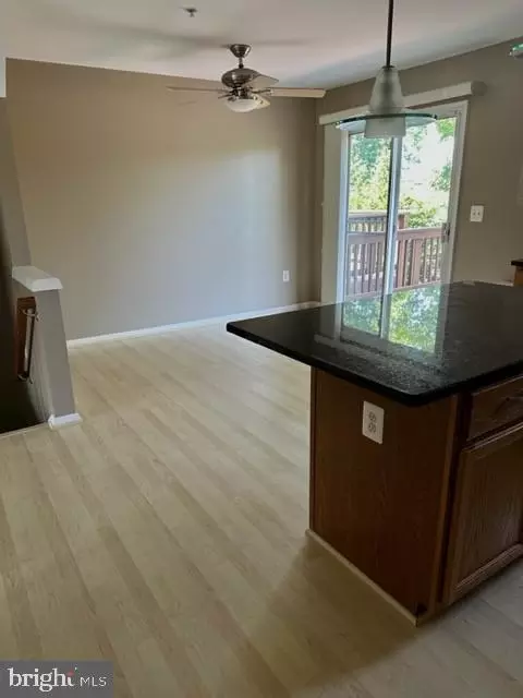 708 Howards Loop, Annapolis, MD 21401 photo 9