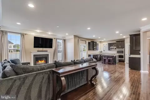8130 Ridgely Loop, Severn, MD 21144 photo 10