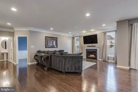 8130 Ridgely Loop, Severn, MD 21144 photo 9