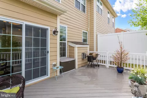 7651 Elmcrest Rd, Hanover, MD 21076 photo 44