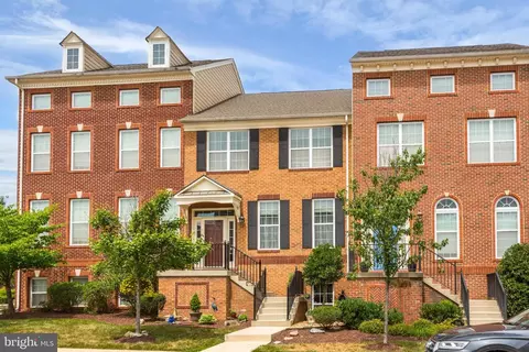 7651 Elmcrest Rd, Hanover, MD 21076 photo 4