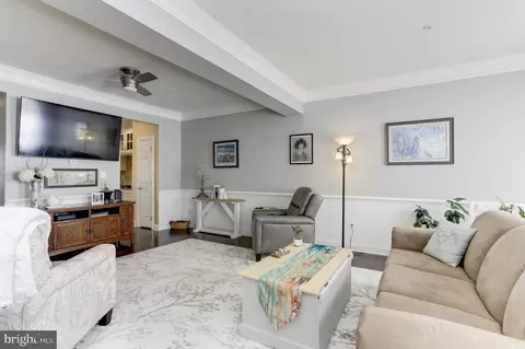 7651 Elmcrest Rd, Hanover, MD 21076 photo 10