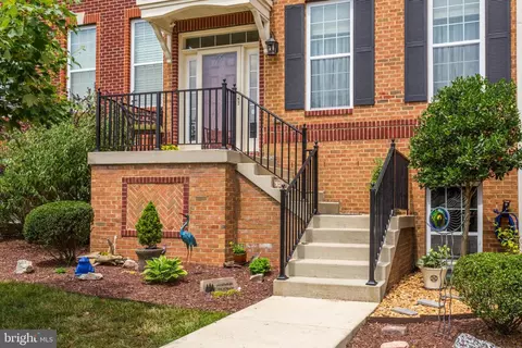 7651 Elmcrest Rd, Hanover, MD 21076 photo 5