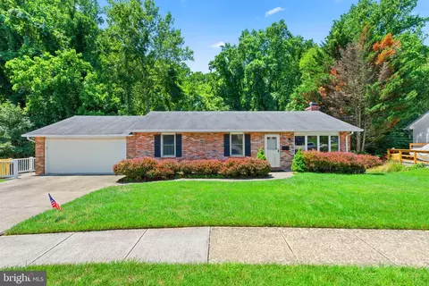 388 Centerhill Ave, Linthicum Heights, MD 21090