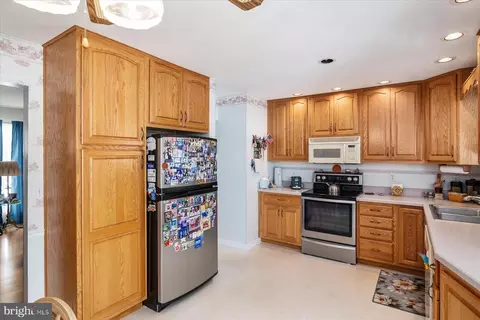 8439 Spring Rd, Pasadena, MD 21122 photo 25