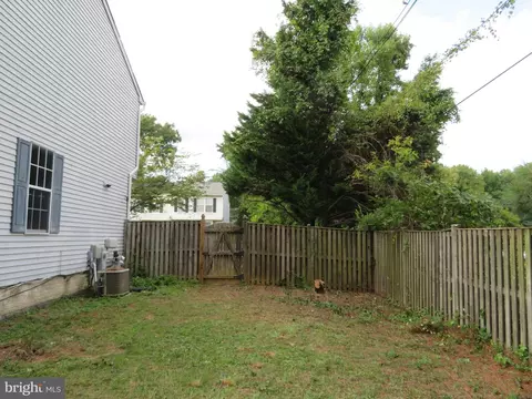 2273 Lea Ct, Odenton, MD 21113 photo 4