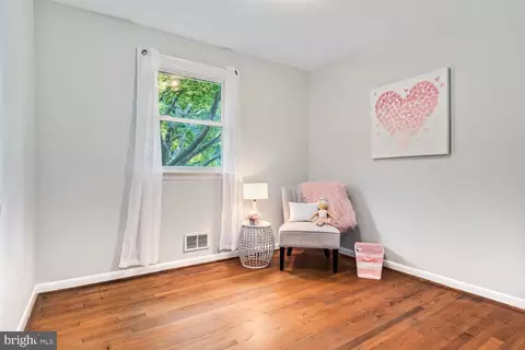 2015 Valley Rd, Annapolis, MD 21401 photo 8