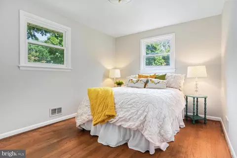 2015 Valley Rd, Annapolis, MD 21401 photo 4