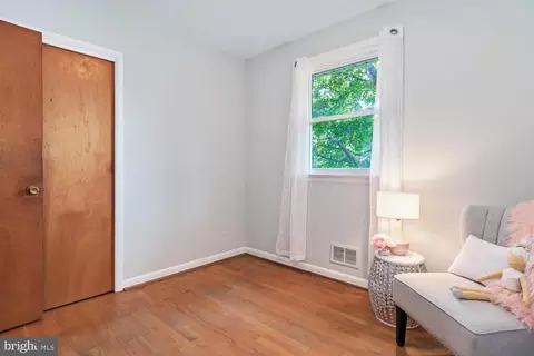 2015 Valley Rd, Annapolis, MD 21401 photo 9