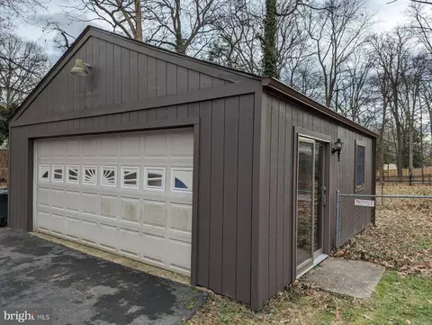 647 C St, Pasadena, MD 21122 photo 34