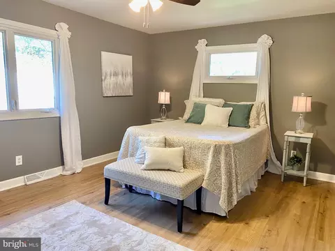943 Forest Dr, Arnold, MD 21012 photo 17