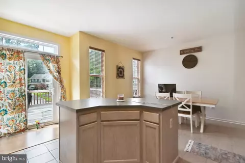 4127 Apple Leaf Ct, Pasadena, MD 21122 photo 7